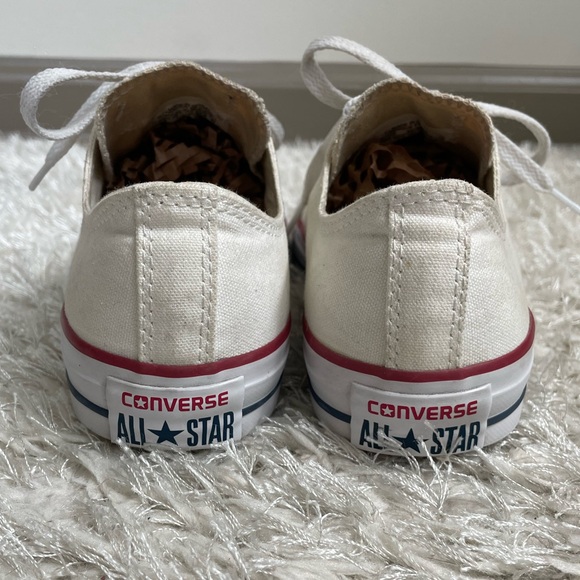 Converse Low Top Chuck Taylor All Star Sneakers in Cream - Picture 3 of 8